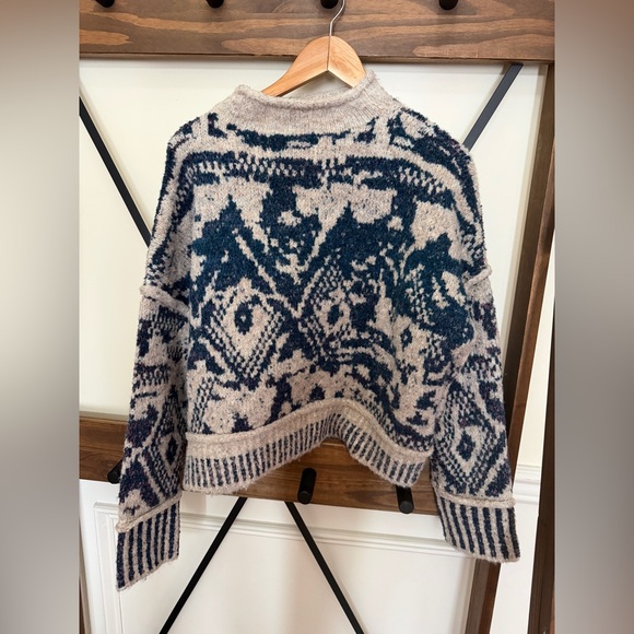 NWOT Medium Anthropologie Pilcro Relaxed Roll-Neck Sweater - Picture 4 of 6